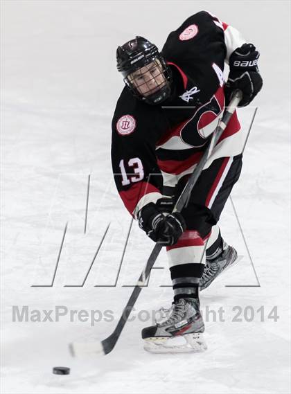 Thumbnail 3 in Marquette vs Chaminade photogallery.