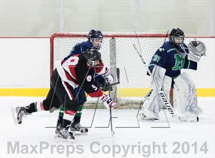 Thumbnail 1 in Marquette vs Chaminade photogallery.
