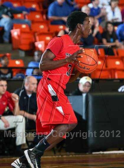 Thumbnail 2 in Nolan Catholic vs. Trinity (DFW Basketball Challenge) photogallery.