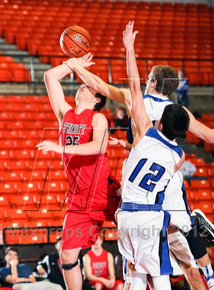 Thumbnail 3 in Nolan Catholic vs. Trinity (DFW Basketball Challenge) photogallery.