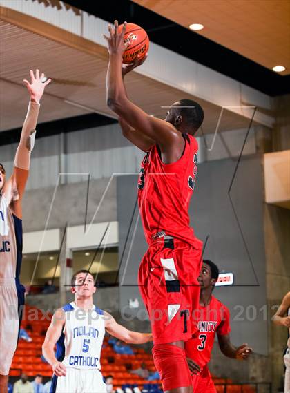 Thumbnail 3 in Nolan Catholic vs. Trinity (DFW Basketball Challenge) photogallery.