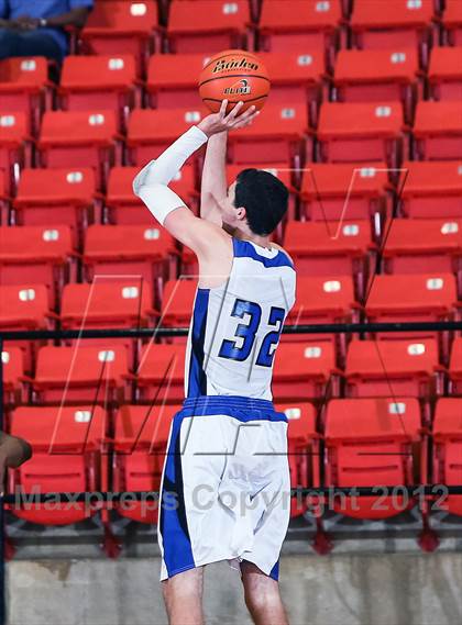 Thumbnail 2 in Nolan Catholic vs. Trinity (DFW Basketball Challenge) photogallery.
