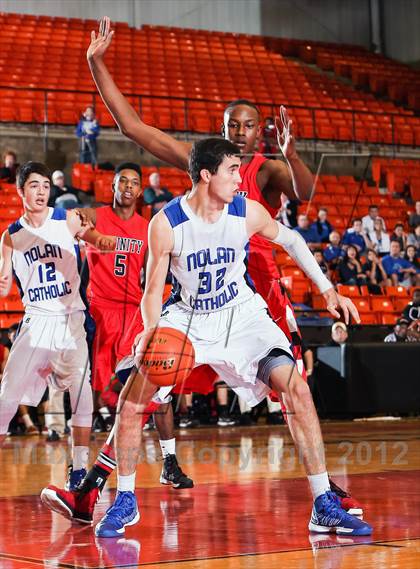 Thumbnail 1 in Nolan Catholic vs. Trinity (DFW Basketball Challenge) photogallery.