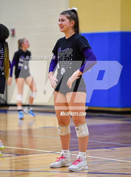 Thumbnail 3 in Thrall vs Weimar (UIL 2A Region IV Regional Quarterfinal) photogallery.