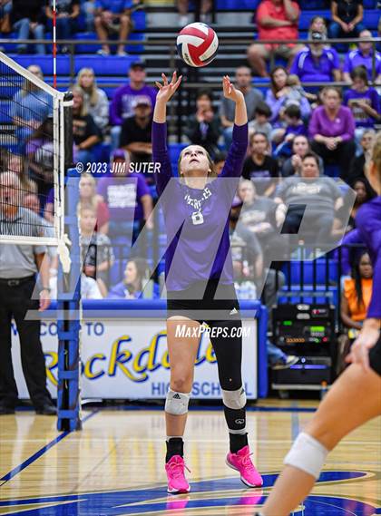 Thumbnail 1 in Thrall vs Weimar (UIL 2A Region IV Regional Quarterfinal) photogallery.
