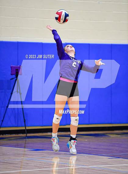 Thumbnail 1 in Thrall vs Weimar (UIL 2A Region IV Regional Quarterfinal) photogallery.