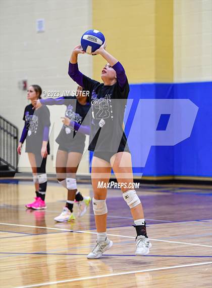 Thumbnail 1 in Thrall vs Weimar (UIL 2A Region IV Regional Quarterfinal) photogallery.