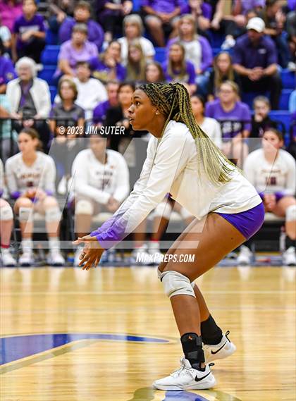 Thumbnail 1 in Thrall vs Weimar (UIL 2A Region IV Regional Quarterfinal) photogallery.