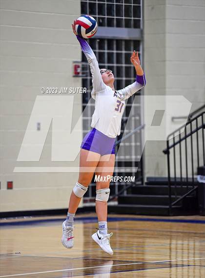 Thumbnail 2 in Thrall vs Weimar (UIL 2A Region IV Regional Quarterfinal) photogallery.