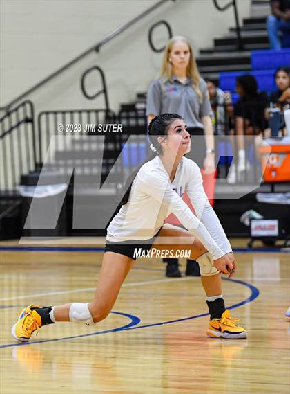Thumbnail 2 in Thrall vs Weimar (UIL 2A Region IV Regional Quarterfinal) photogallery.