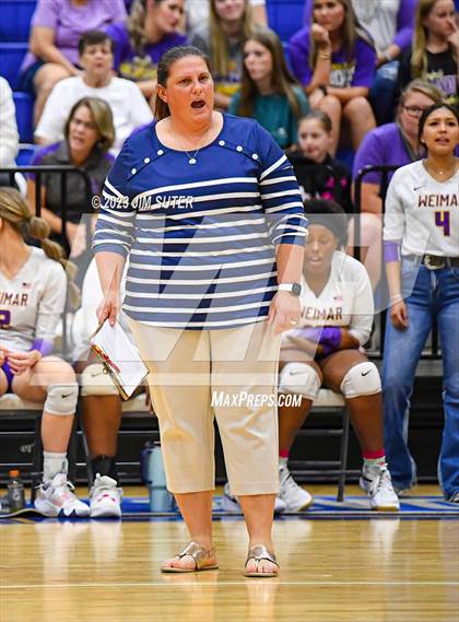 Thumbnail 3 in Thrall vs Weimar (UIL 2A Region IV Regional Quarterfinal) photogallery.