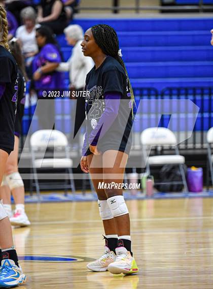 Thumbnail 2 in Thrall vs Weimar (UIL 2A Region IV Regional Quarterfinal) photogallery.