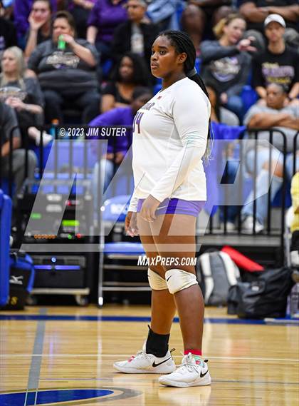 Thumbnail 2 in Thrall vs Weimar (UIL 2A Region IV Regional Quarterfinal) photogallery.