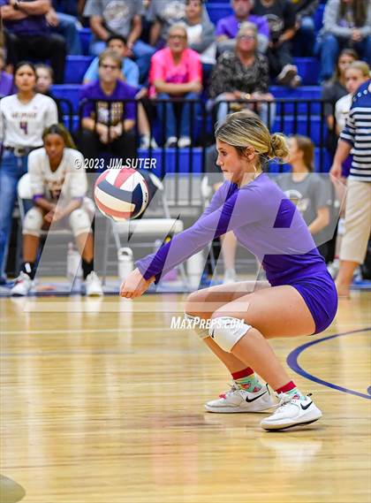 Thumbnail 1 in Thrall vs Weimar (UIL 2A Region IV Regional Quarterfinal) photogallery.