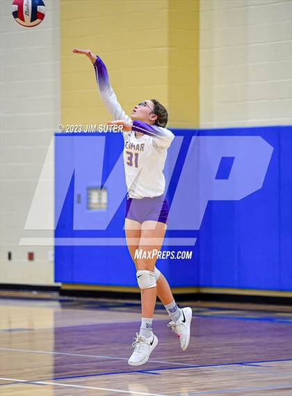 Thumbnail 2 in Thrall vs Weimar (UIL 2A Region IV Regional Quarterfinal) photogallery.