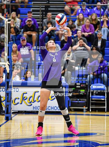 Thumbnail 1 in Thrall vs Weimar (UIL 2A Region IV Regional Quarterfinal) photogallery.