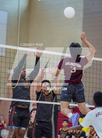 Thumbnail 3 in Arlington @ Hillcrest photogallery.