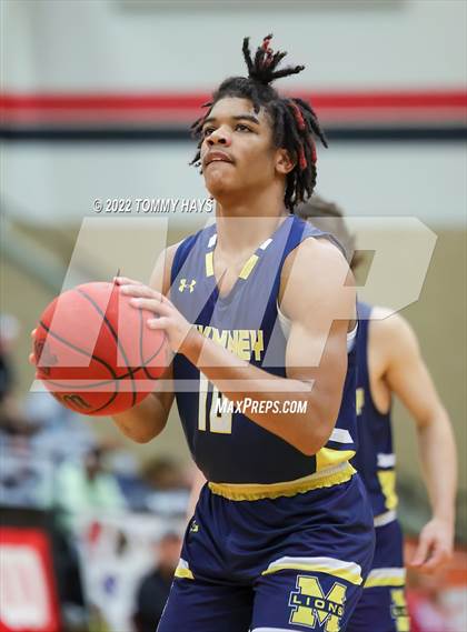 Thumbnail 1 in McKinney vs Waxahachie (Whataburger Classic) photogallery.