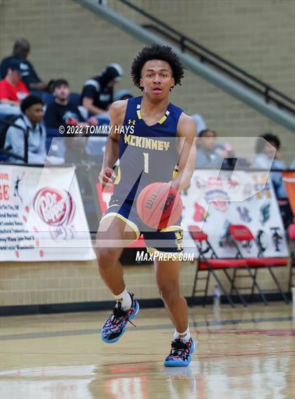 Thumbnail 2 in McKinney vs Waxahachie (Whataburger Classic) photogallery.