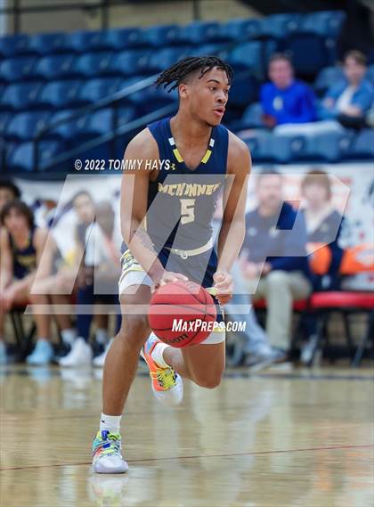 Thumbnail 3 in McKinney vs Waxahachie (Whataburger Classic) photogallery.