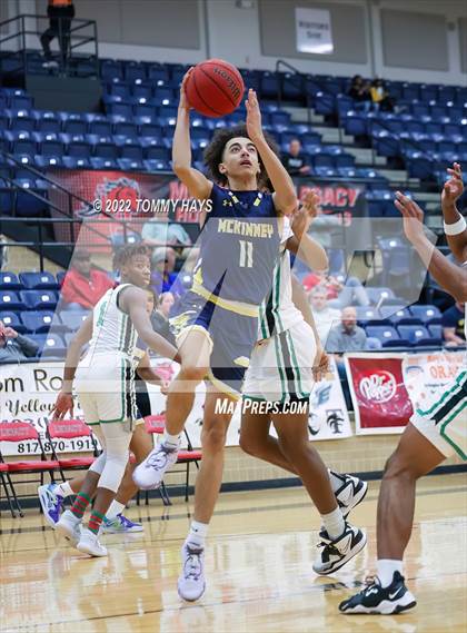 Thumbnail 2 in McKinney vs Waxahachie (Whataburger Classic) photogallery.