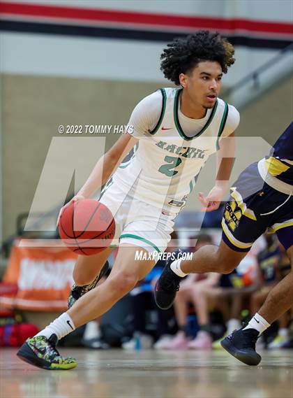 Thumbnail 3 in McKinney vs Waxahachie (Whataburger Classic) photogallery.