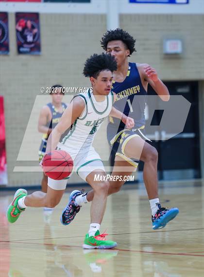 Thumbnail 3 in McKinney vs Waxahachie (Whataburger Classic) photogallery.