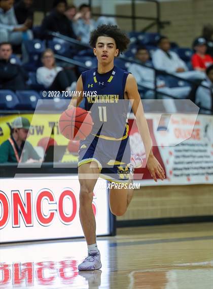Thumbnail 1 in McKinney vs Waxahachie (Whataburger Classic) photogallery.