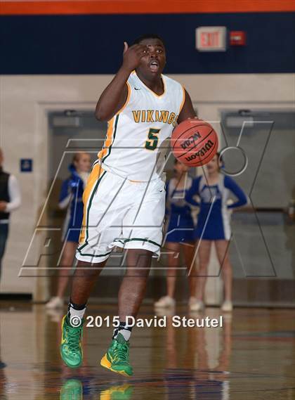 Thumbnail 3 in Sierra vs. Vanden (CIF SJS D3 Playoff) photogallery.