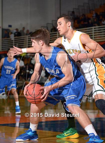 Thumbnail 3 in Sierra vs. Vanden (CIF SJS D3 Playoff) photogallery.