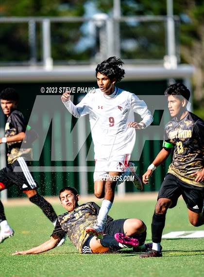 Thumbnail 2 in Cindy Avitia vs. Laguna Creek photogallery.