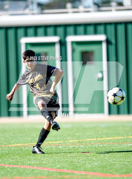 Thumbnail 1 in Cindy Avitia vs. Laguna Creek photogallery.