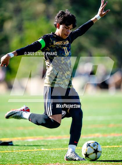 Thumbnail 3 in Cindy Avitia vs. Laguna Creek photogallery.
