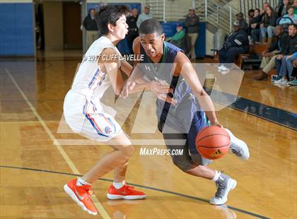 Thumbnail 3 in St. Mary's Ryken vs James Island (Rotary Roundball Classic) photogallery.