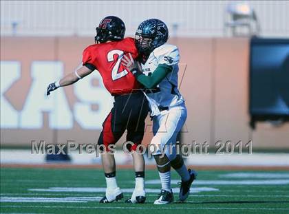 Thumbnail 3 in Cedar Park vs. Lake Travis (4A Region 4 Quarterfinals) photogallery.