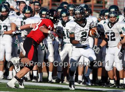 Thumbnail 3 in Cedar Park vs. Lake Travis (4A Region 4 Quarterfinals) photogallery.