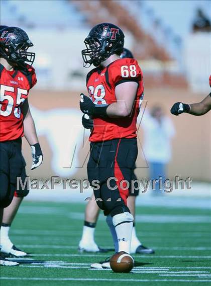 Thumbnail 3 in Cedar Park vs. Lake Travis (4A Region 4 Quarterfinals) photogallery.