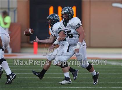 Thumbnail 3 in Cedar Park vs. Lake Travis (4A Region 4 Quarterfinals) photogallery.