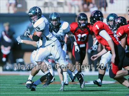 Thumbnail 2 in Cedar Park vs. Lake Travis (4A Region 4 Quarterfinals) photogallery.