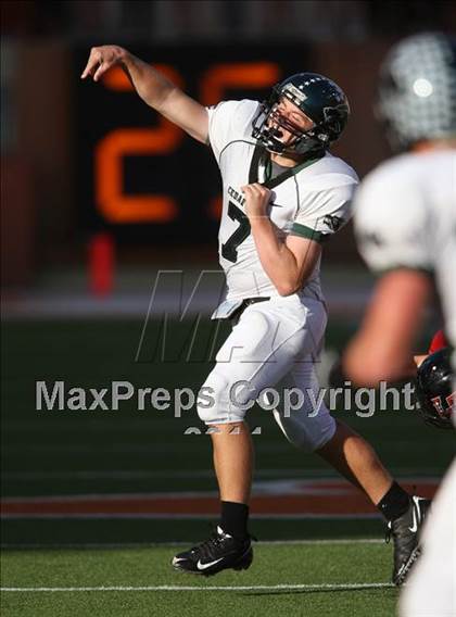 Thumbnail 3 in Cedar Park vs. Lake Travis (4A Region 4 Quarterfinals) photogallery.