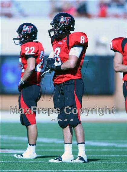 Thumbnail 2 in Cedar Park vs. Lake Travis (4A Region 4 Quarterfinals) photogallery.