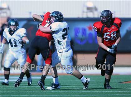 Thumbnail 2 in Cedar Park vs. Lake Travis (4A Region 4 Quarterfinals) photogallery.