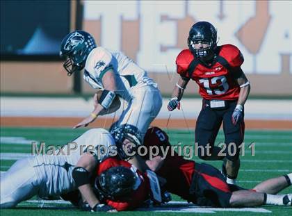 Thumbnail 1 in Cedar Park vs. Lake Travis (4A Region 4 Quarterfinals) photogallery.