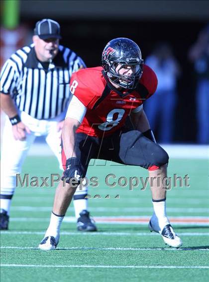 Thumbnail 3 in Cedar Park vs. Lake Travis (4A Region 4 Quarterfinals) photogallery.