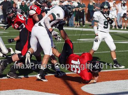 Thumbnail 2 in Cedar Park vs. Lake Travis (4A Region 4 Quarterfinals) photogallery.
