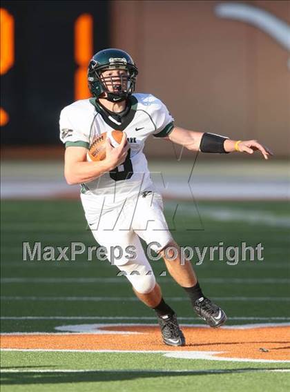 Thumbnail 2 in Cedar Park vs. Lake Travis (4A Region 4 Quarterfinals) photogallery.