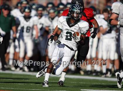 Thumbnail 3 in Cedar Park vs. Lake Travis (4A Region 4 Quarterfinals) photogallery.