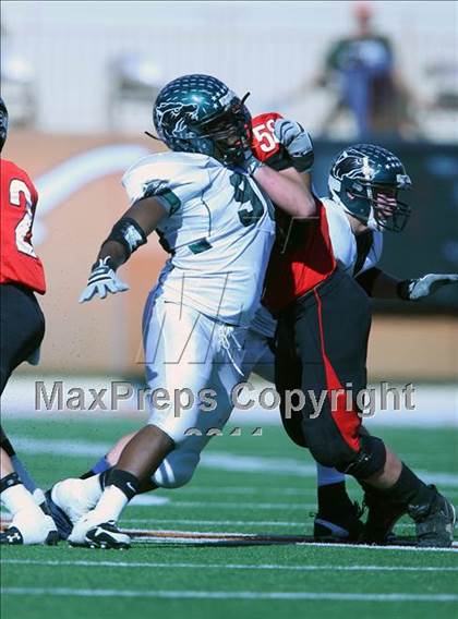 Thumbnail 2 in Cedar Park vs. Lake Travis (4A Region 4 Quarterfinals) photogallery.
