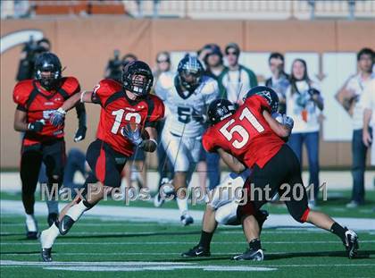 Thumbnail 2 in Cedar Park vs. Lake Travis (4A Region 4 Quarterfinals) photogallery.