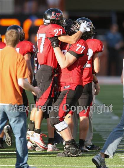 Thumbnail 2 in Cedar Park vs. Lake Travis (4A Region 4 Quarterfinals) photogallery.